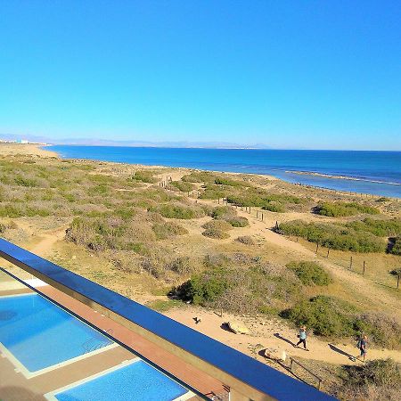 Luxury And Modern Beach Apartment With Sea Views 라 마타 외부 사진