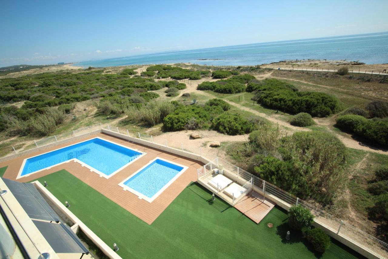 Luxury And Modern Beach Apartment With Sea Views 라 마타 외부 사진
