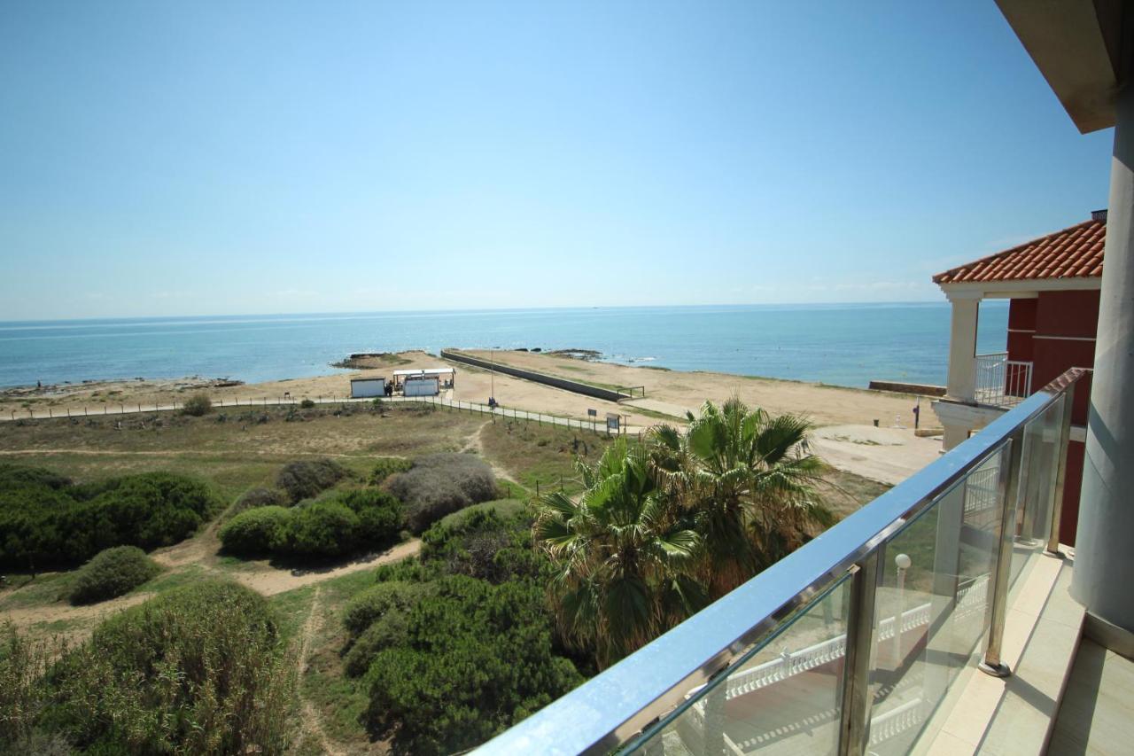 Luxury And Modern Beach Apartment With Sea Views 라 마타 외부 사진