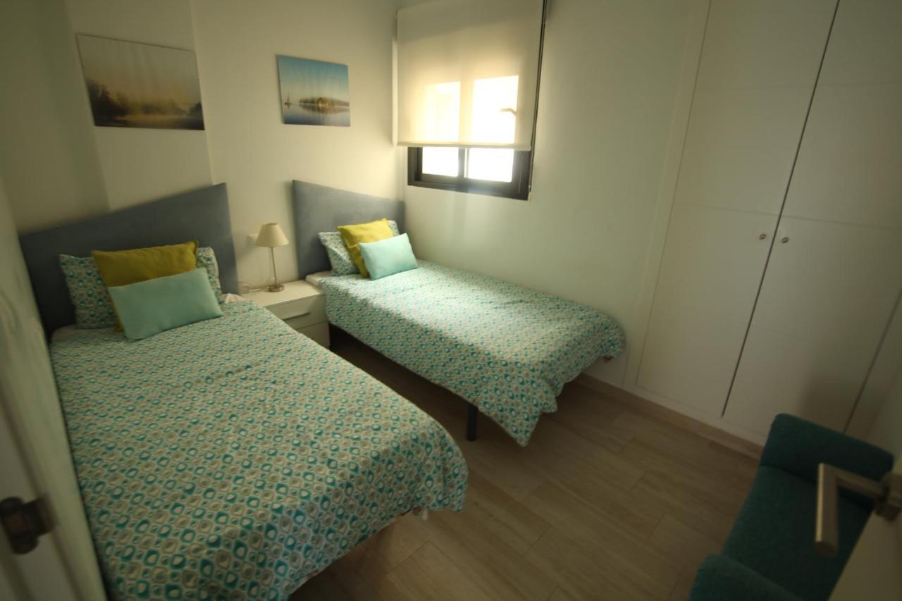 Luxury And Modern Beach Apartment With Sea Views 라 마타 외부 사진