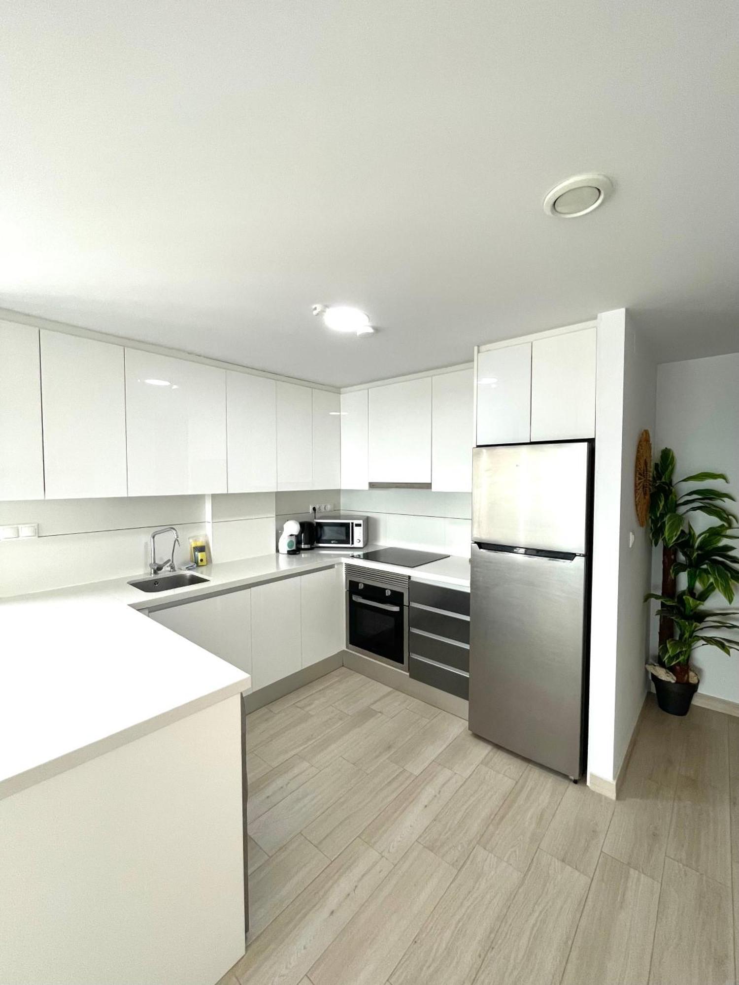 Luxury And Modern Beach Apartment With Sea Views 라 마타 외부 사진