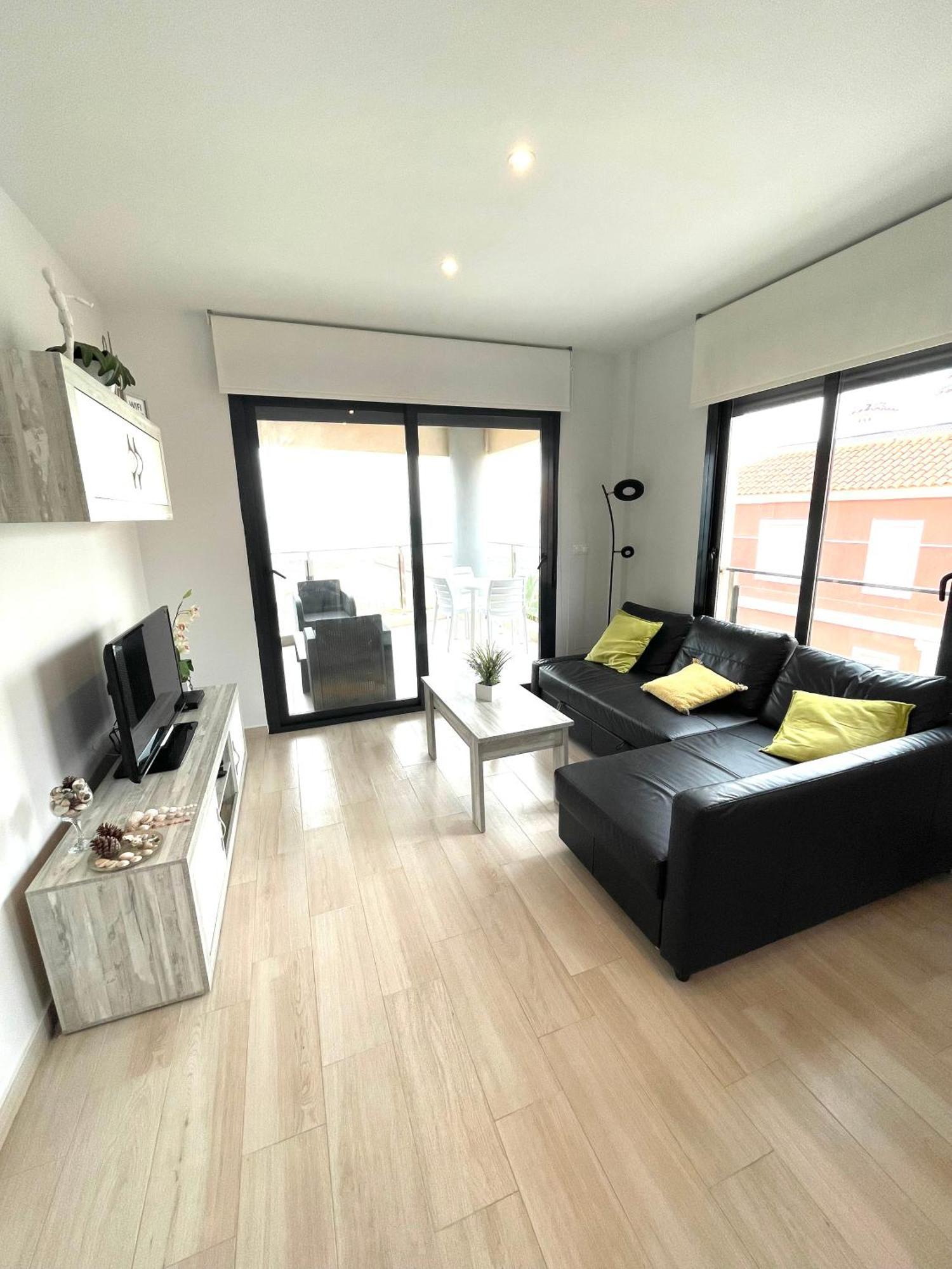 Luxury And Modern Beach Apartment With Sea Views 라 마타 외부 사진