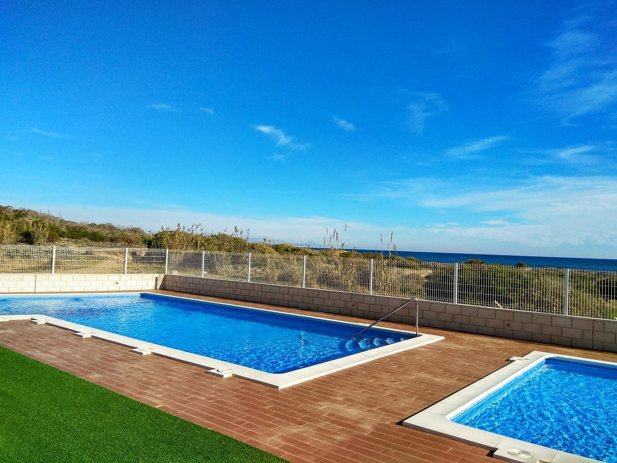 Luxury And Modern Beach Apartment With Sea Views 라 마타 외부 사진